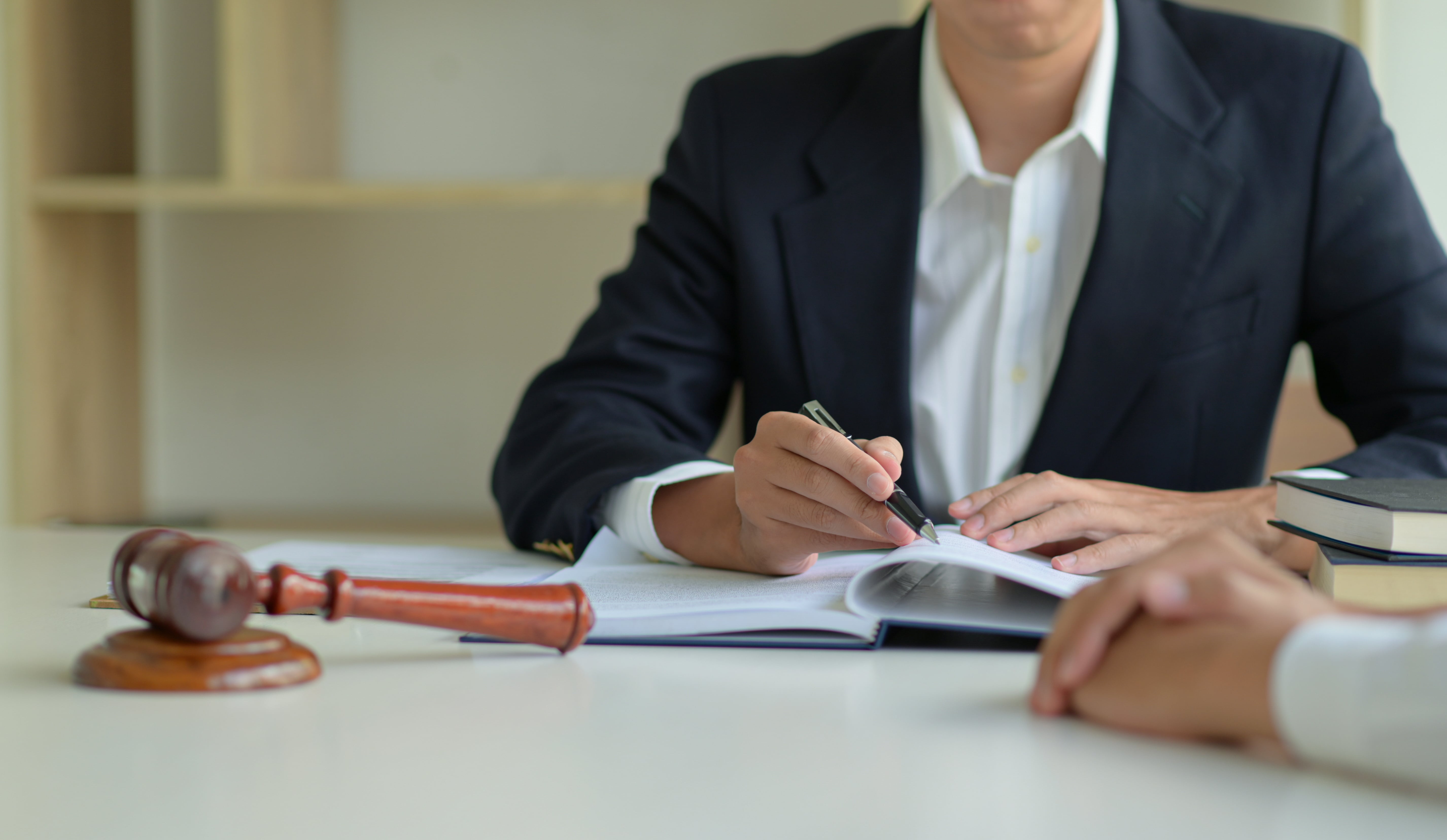 Tus Abogados de Accidentes de Trabajo Laboral Personal Injury Lawyers